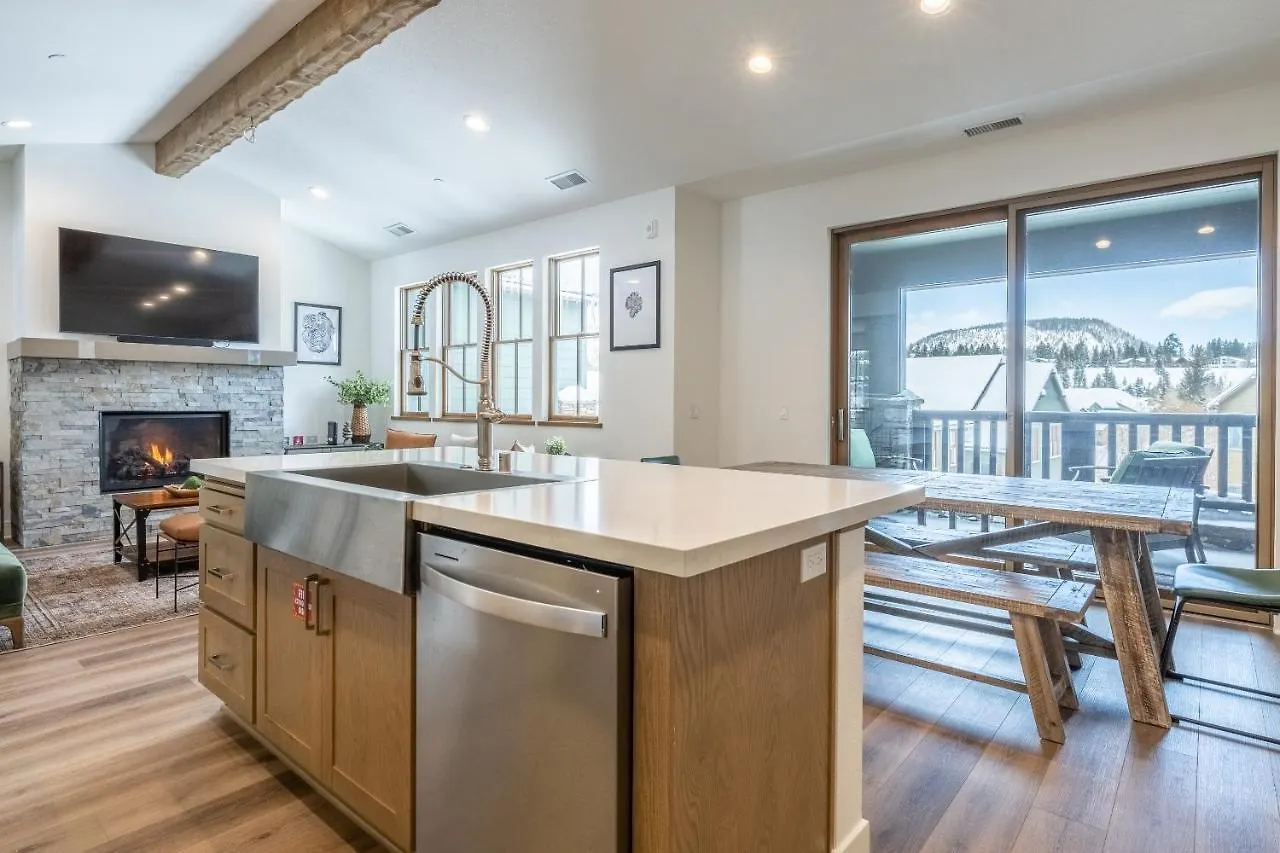 Holiday home Snowcreek Resort: Newly Built 3-Bed Creekhouse with Mountain Views Mammoth Lakes